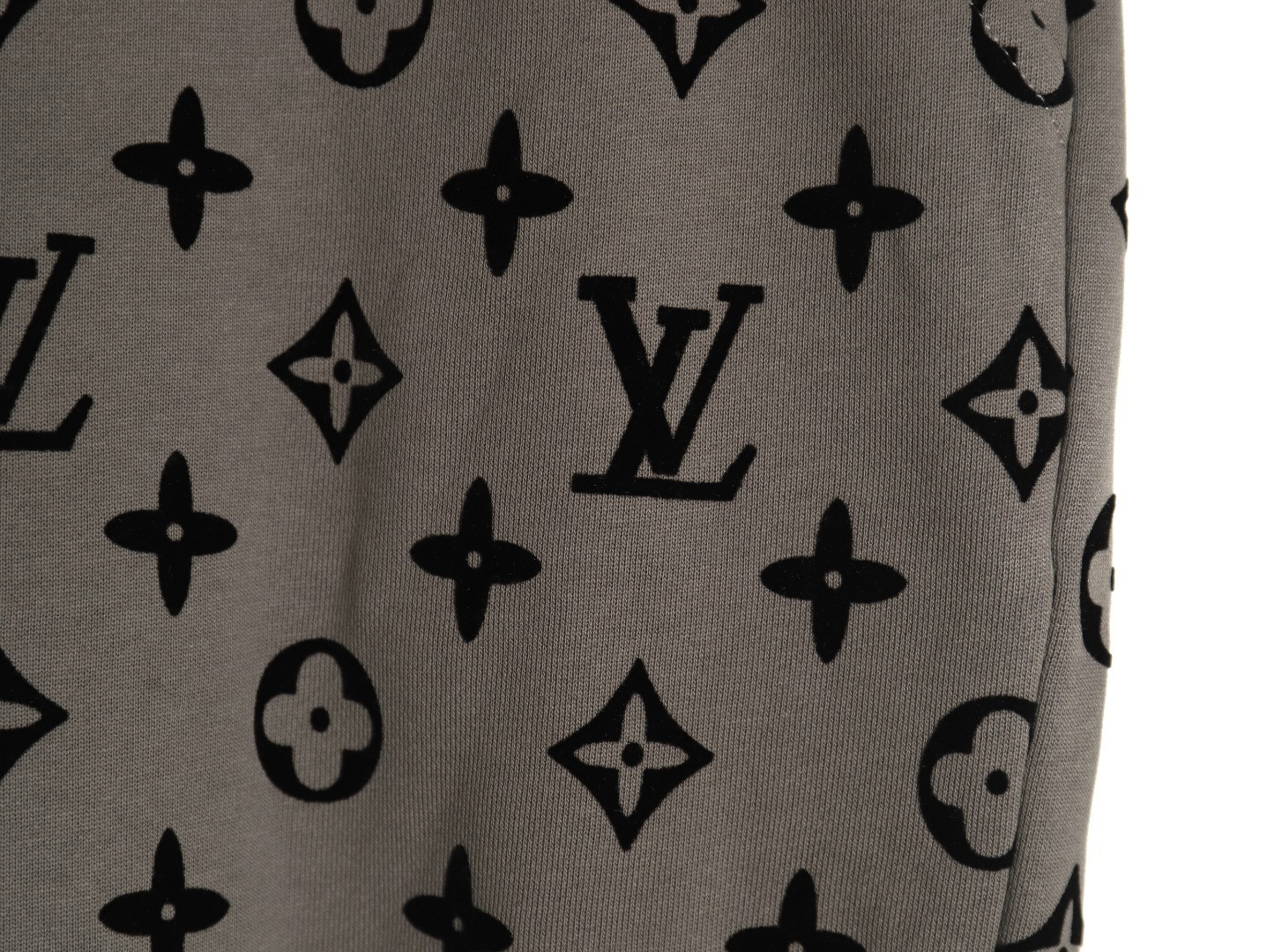 l0*is V*t0n lv 24fw pants